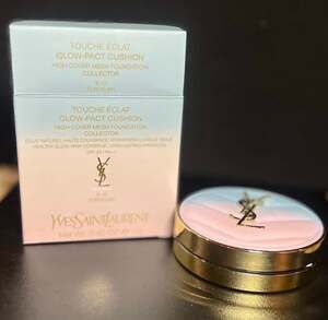 YSL Touche Éclat Glow-Pact Cushion Limited Edition in B10 Porcelain. NIB!